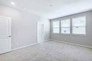 8423 Berry Brush Ln, Houston, TX 77022 - Photo 19