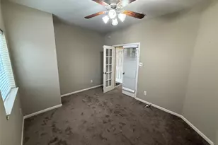 3011 Grovewick Ln, Dickinson, TX 77539 - Photo 15