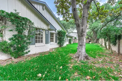 5702 Bayou Glen Road, Houston, TX 77057 - Photo 39