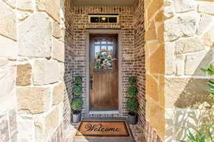 214 Reynosa Ct, Pinehurst, TX 77362 - Photo 11