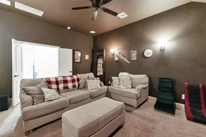 214 Reynosa Court, Pinehurst, TX 77362 - Photo 33