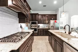 214 Reynosa Ct, Pinehurst, TX 77362 - Photo 21