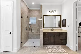 214 Reynosa Ct, Pinehurst, TX 77362 - Photo 25