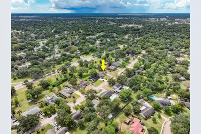 114 Persimmon Lane, Lake Jackson, TX 77566 - Photo 35