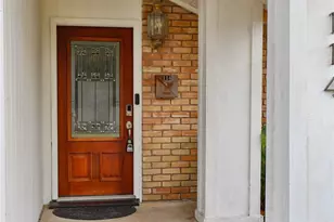114 Persimmon Ln, Lake Jackson, TX 77566 - Photo 3