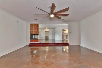 114 Persimmon Lane, Lake Jackson, TX 77566 - Photo 9