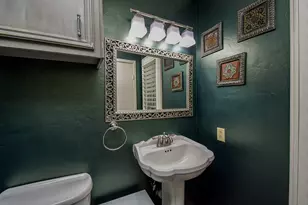 1730 Ave C, El Campo, TX 77437 - Photo 25