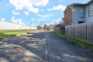 1730 Ave C, El Campo, TX 77437 - Photo 49