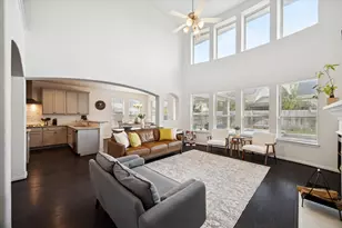 2423 Flowering Brook Ln, Sugar Land, TX 77479 - Photo 15