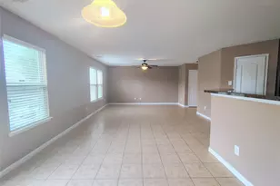 1206 Larks Trace Ln, Houston, TX 77090 - Photo 11