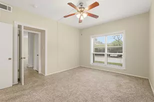 2025 Augusta Dr, Houston, TX 77057 - Photo 21