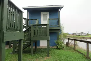 1915 County Rd 299, Sargent, TX 77414 - Photo 25