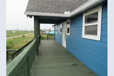 1915 County Road 299, Sargent, TX 77414 - Photo 29