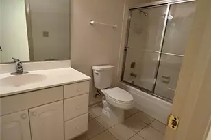 2323 Augusta Dr, Houston, TX 77057 - Photo 13