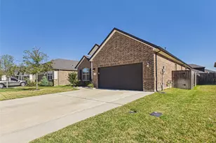 2191 Clements Shore Ln, La Porte, TX 77571 - Photo 3