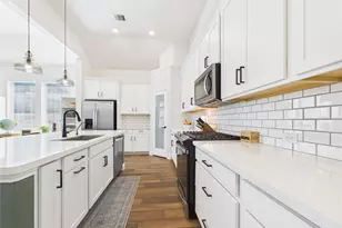 2191 Clements Shore Ln, La Porte, TX 77571 - Photo 11