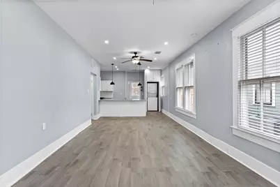 2005 37th Street, Galveston, TX 77550 - Photo 5