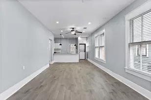 2005 37th St, Galveston, TX 77550 - Photo 5