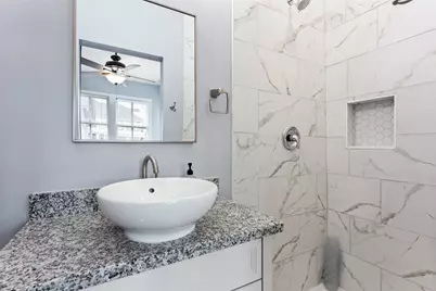2005 37th Street, Galveston, TX 77550 - Photo 11