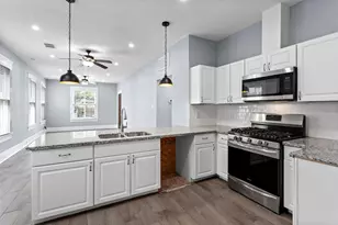 2005 37th St, Galveston, TX 77550 - Photo 5