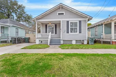 2005 37th Street, Galveston, TX 77550 - Photo 3