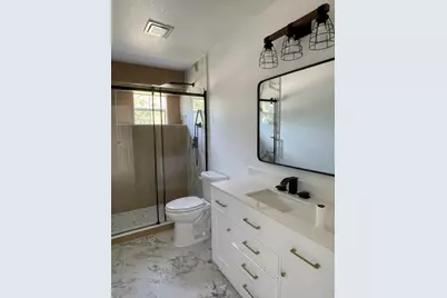 109 Del Monte Lane, Highlands, TX 77562 - Photo 7