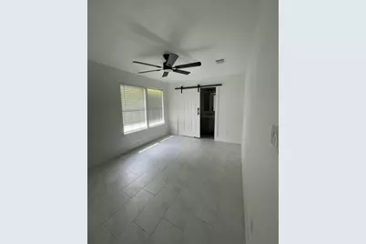 109 Del Monte Lane, Highlands, TX 77562 - Photo 5