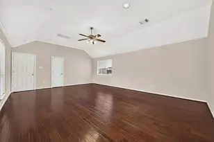2726 Martinec Dr, Pearland, TX 77584 - Photo 15