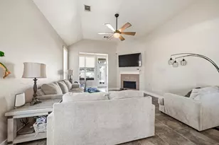 8111 Little Scarlet St, Conroe, TX 77385 - Photo 9