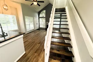 111 Dunbar Estates Dr, Friendswood, TX 77546 - Photo 19