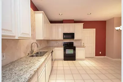 4210 Greystone Way, Sugar Land, TX 77479 - Photo 9