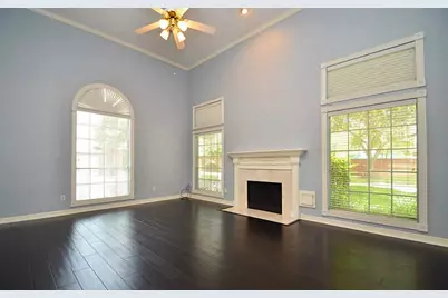 4210 Greystone Way, Sugar Land, TX 77479 - Photo 7