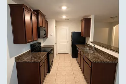 5915 Snapping Turtle Road, Baytown, TX 77523 - Photo 5