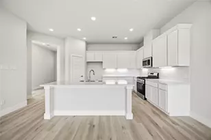 13443 Sun Cay Dr, Houston, TX 77047 - Photo 9