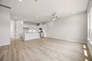 13443 Sun Cay Dr, Houston, TX 77047 - Photo 3