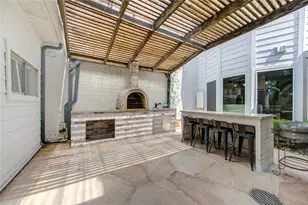 438 E Fair Harbor Ln, Houston, TX 77079 - Photo 3
