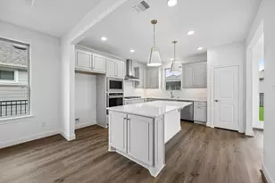14317 Bluebonnet Bnd Ct, Willis, TX 77318 - Photo 11