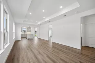 14317 Bluebonnet Bnd Ct, Willis, TX 77318 - Photo 9