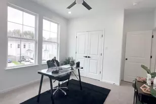 8130 Sunnyhill St, Houston, TX 77088 - Photo 7