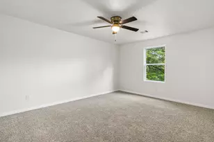 226 Hollow Oak, Livingston, TX 77351 - Photo 17