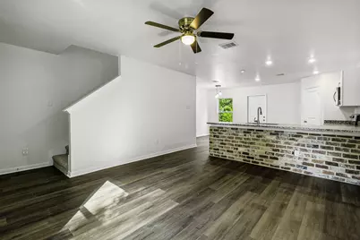 226 Hollow Oak, Livingston, TX 77351 - Photo 7
