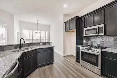 6635 Freret Bayou Drive, Baytown, TX 77523 - Photo 9