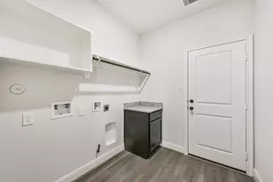 6635 Freret Bayou Dr, Baytown, TX 77523 - Photo 31