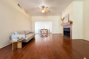 15731 Castorglen Dr, Houston, TX 77598 - Photo 5