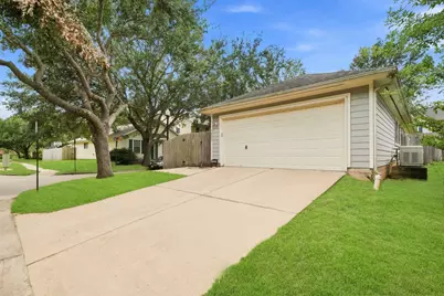 3927 Federal Lane, Missouri City, TX 77459 - Photo 35