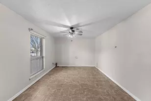 11319 Briar Forest Dr, Houston, TX 77077 - Photo 11