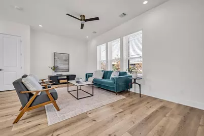 724 E 33rd Street, Houston, TX 77022 - Photo 7