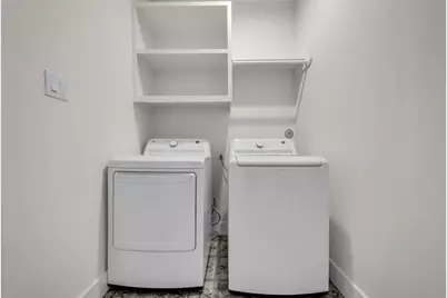 724 E 33rd Street, Houston, TX 77022 - Photo 25