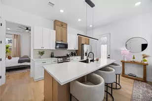 9019 Comal St, Houston, TX 77051 - Photo 7