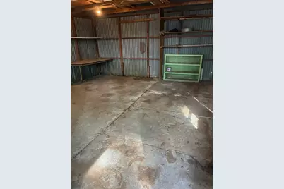603 Hudgins St, Smithville, TX 78957 - Photo 15